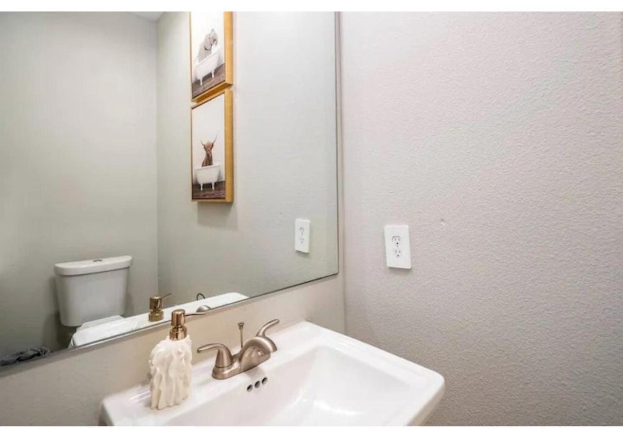 Spacious 3 Bed House Near Md Anderson With Free Parking & Wi-Fi Houston Exteriör bild